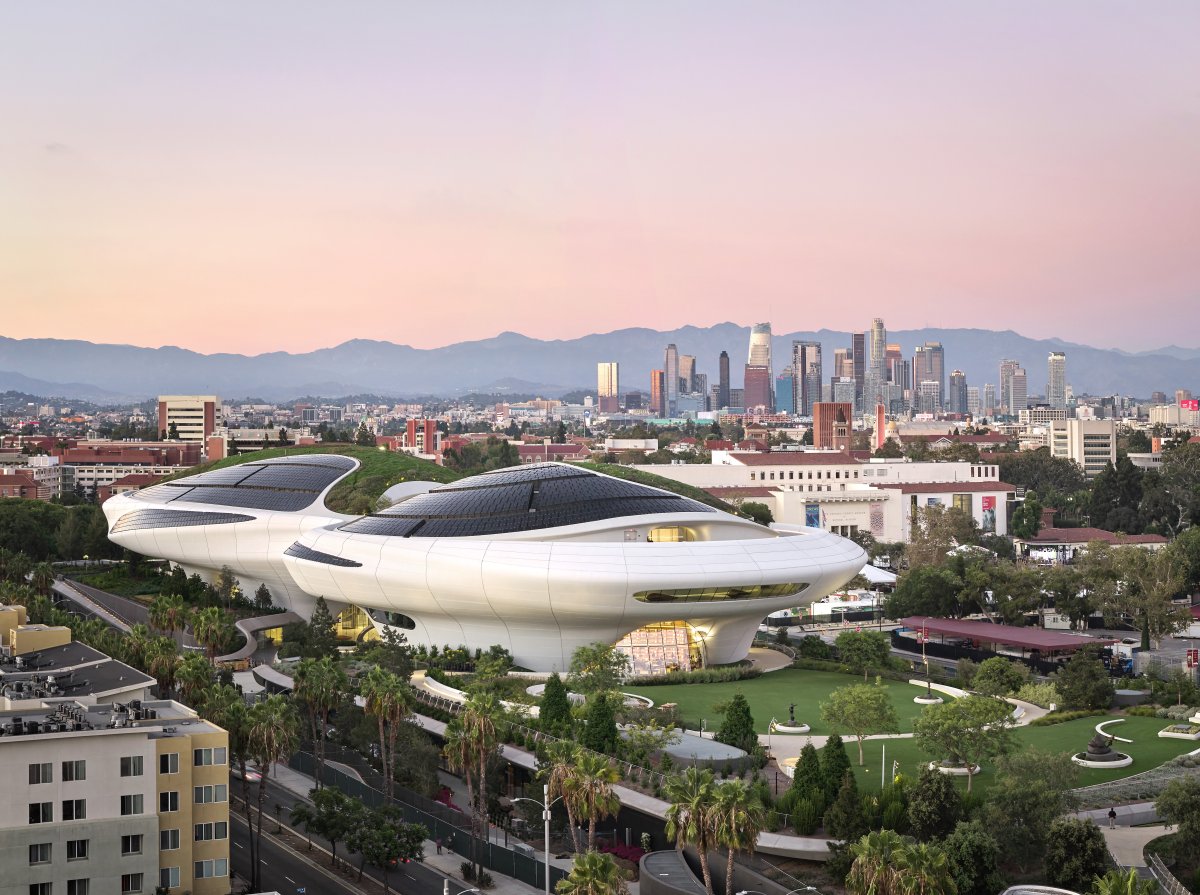 Lucas Museum of Narrative Art e vista di Los Angeles